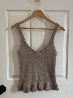 🤎The Drop🤎 Peplum Knit Tank (S)